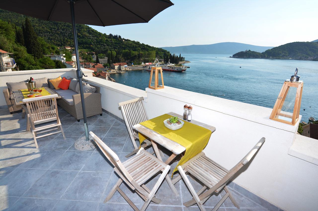 Tale House Montenegro Tivat Bagian luar foto