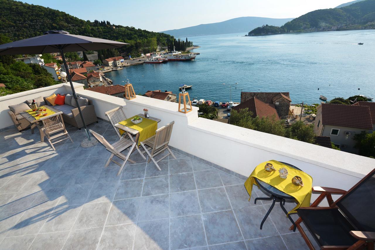 Tale House Montenegro Tivat Bagian luar foto