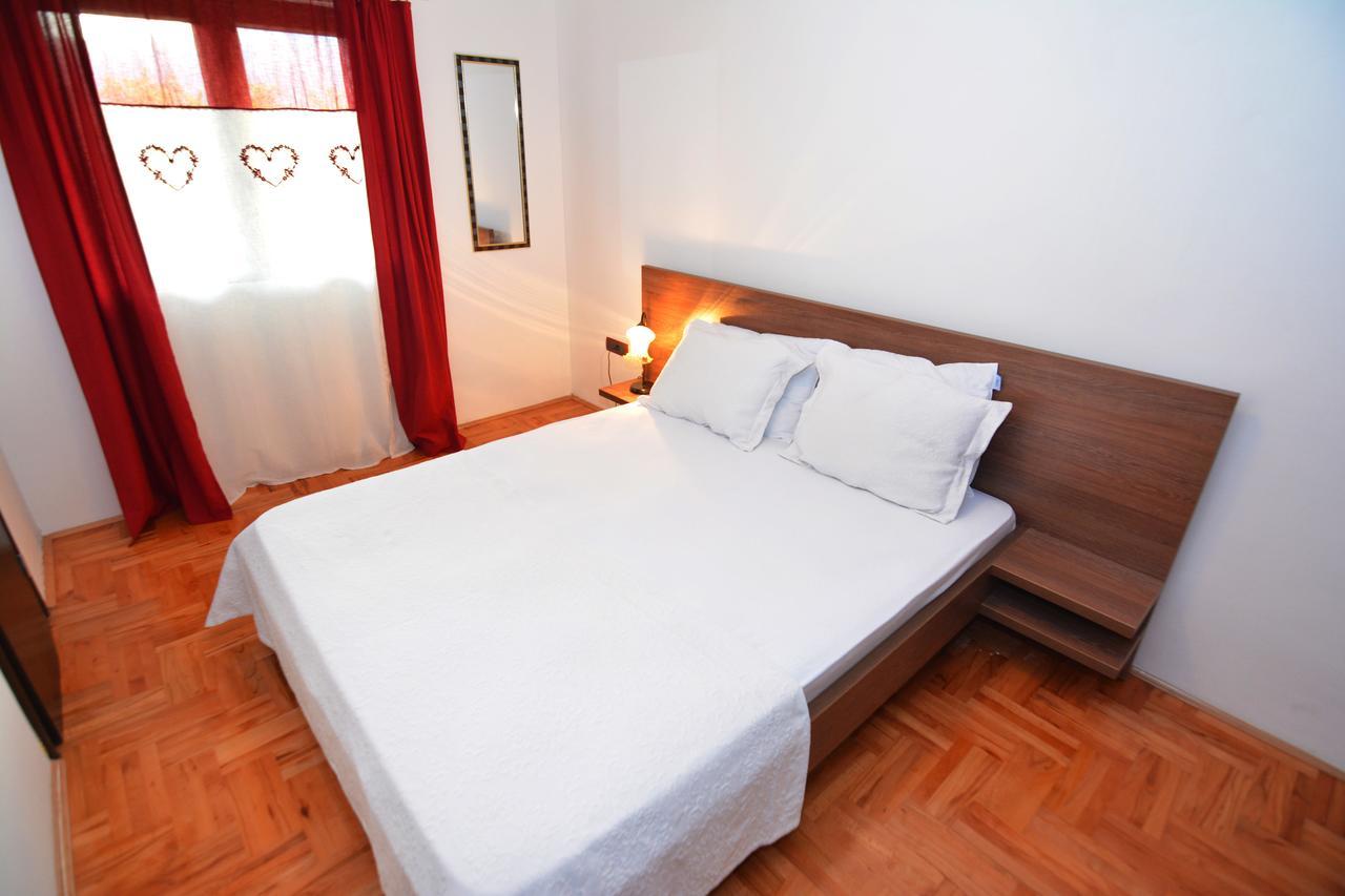 Tale House Montenegro Tivat Bagian luar foto
