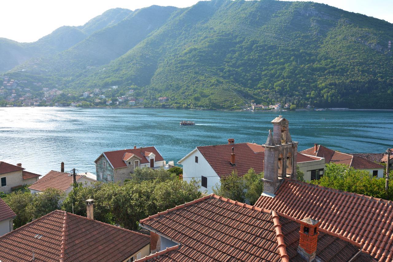 Tale House Montenegro Tivat Bagian luar foto