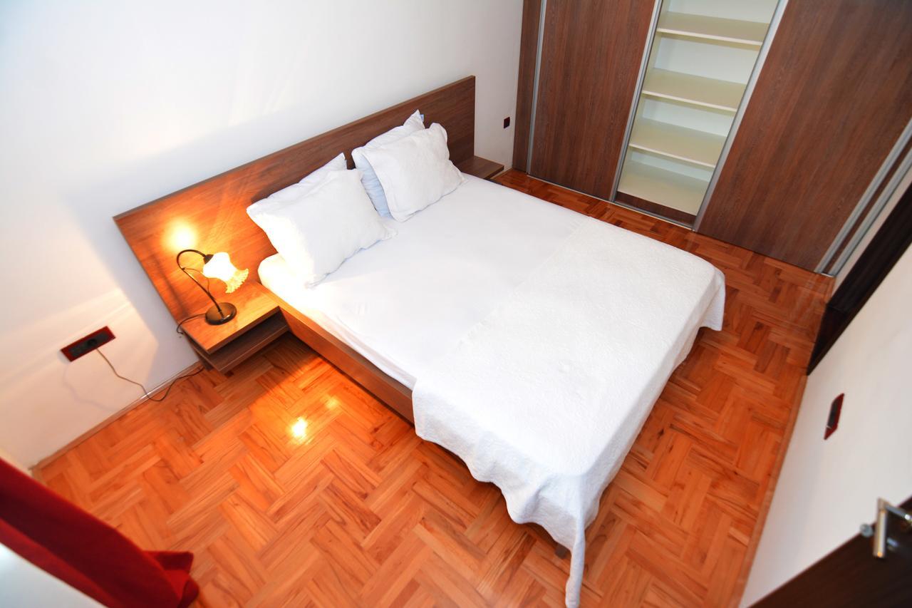 Tale House Montenegro Tivat Bagian luar foto