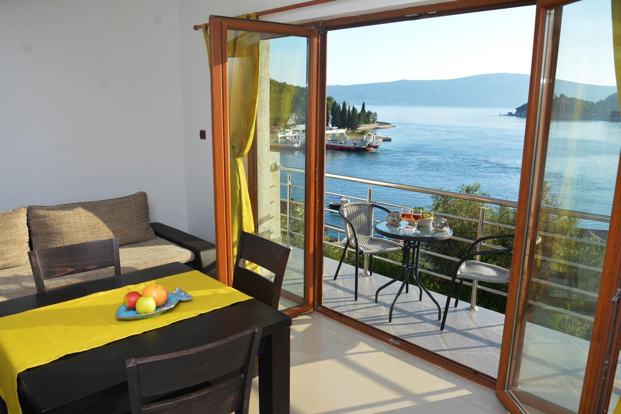 Tale House Montenegro Tivat Bagian luar foto
