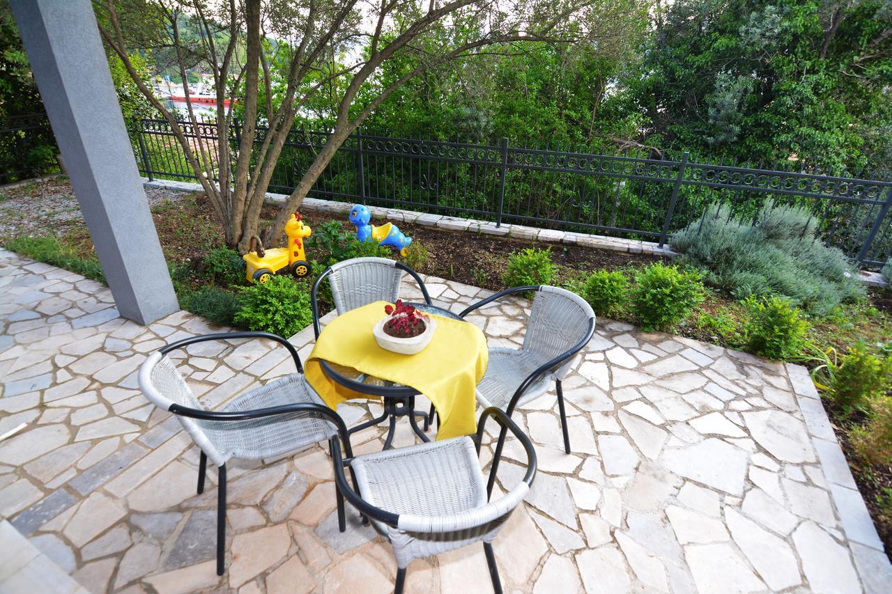 Tale House Montenegro Tivat Bagian luar foto