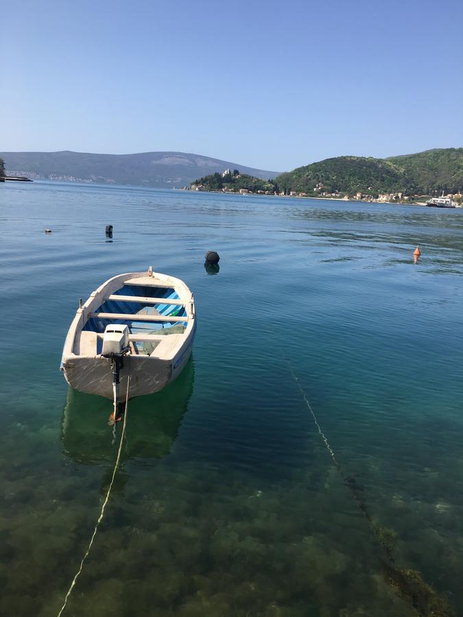 Tale House Montenegro Tivat Bagian luar foto
