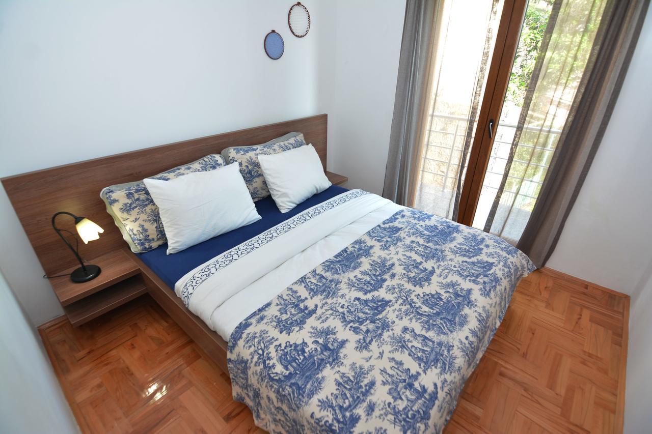 Tale House Montenegro Tivat Bagian luar foto
