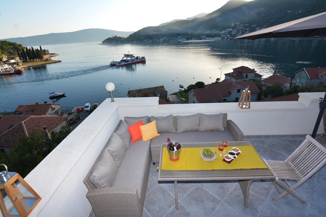 Tale House Montenegro Tivat Bagian luar foto
